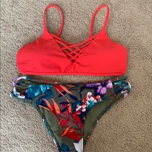NEW Hollister Bikini, top and bottoms